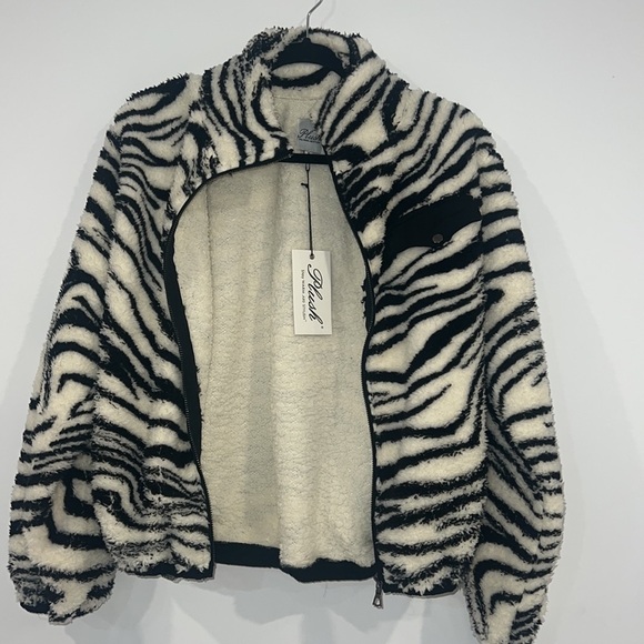 REVOLVE x Plush Stay Warm & Cozy Zebra Sherpa Teddy Jacket Size Small. - Picture 8 of 16